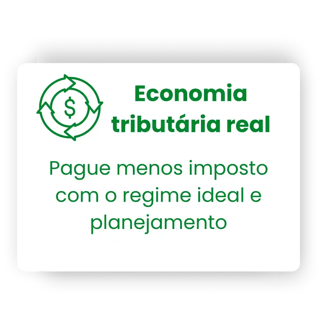 Profissional analisando CNAE, Fator R e impostos da empresa PJ